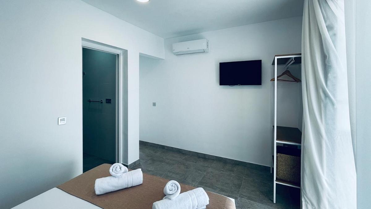 Hostal Aires Del Mar Carboneras Extérieur photo