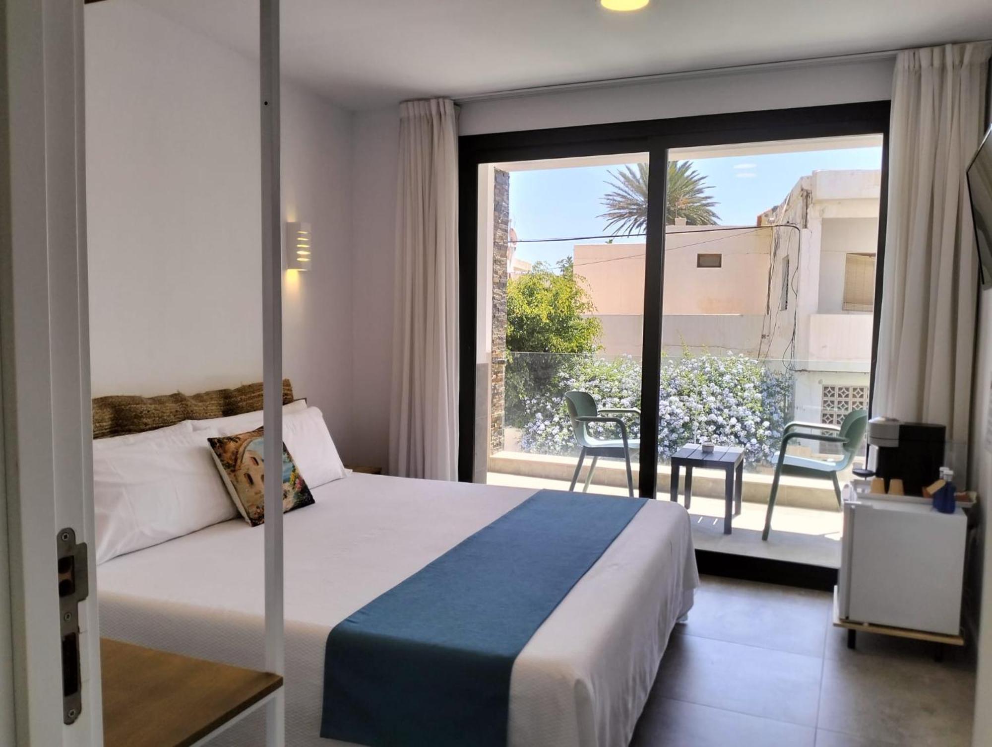 Hostal Aires Del Mar Carboneras Extérieur photo