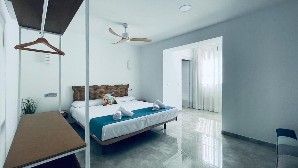Hostal Aires Del Mar Carboneras Extérieur photo